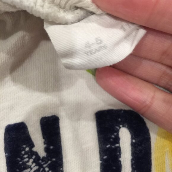 Zara Sunday Smile Tee 4/5 - Picture 3 of 3